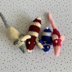 Jouet Petites souris en tricot