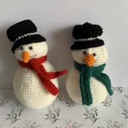 Bonhomme des neiges en crochet